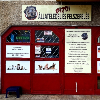 Pizsi állateledel és felszerelés üzlet